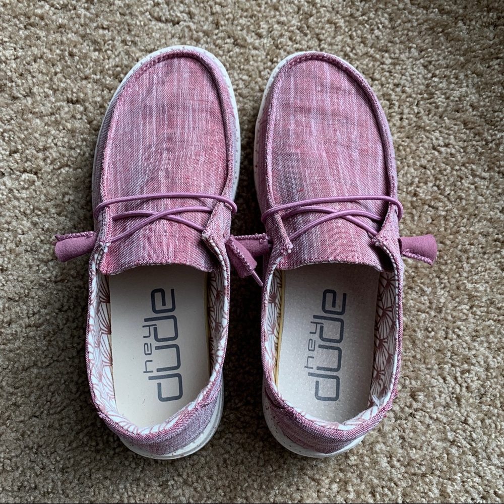 Hey Dude Wendy Shoes in Sparkling Rose Size 7
